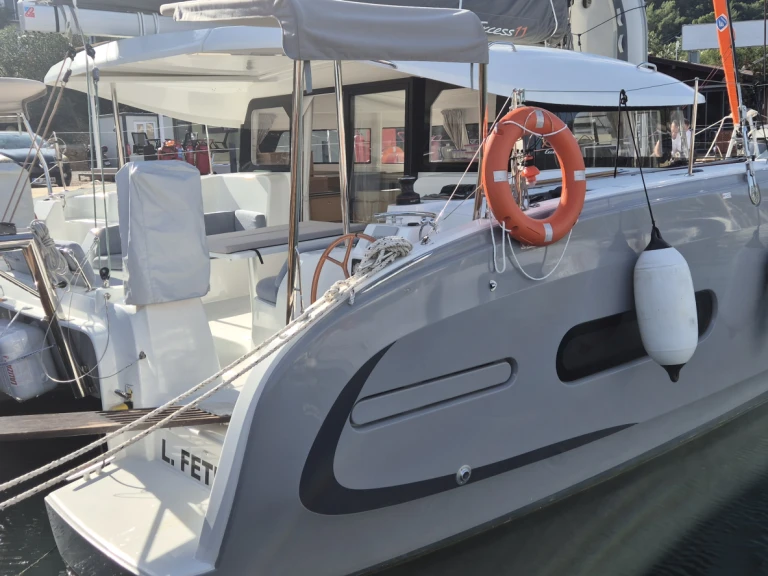 Huur een Excess Excess 11 in Göcek