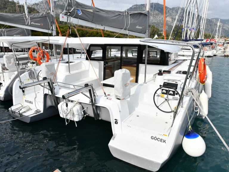 Huur Catamaran met of zonder schipper Excess in Göcek