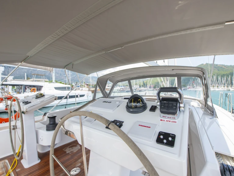 Verhuur Zeilboot Hanse met vaarbewijs