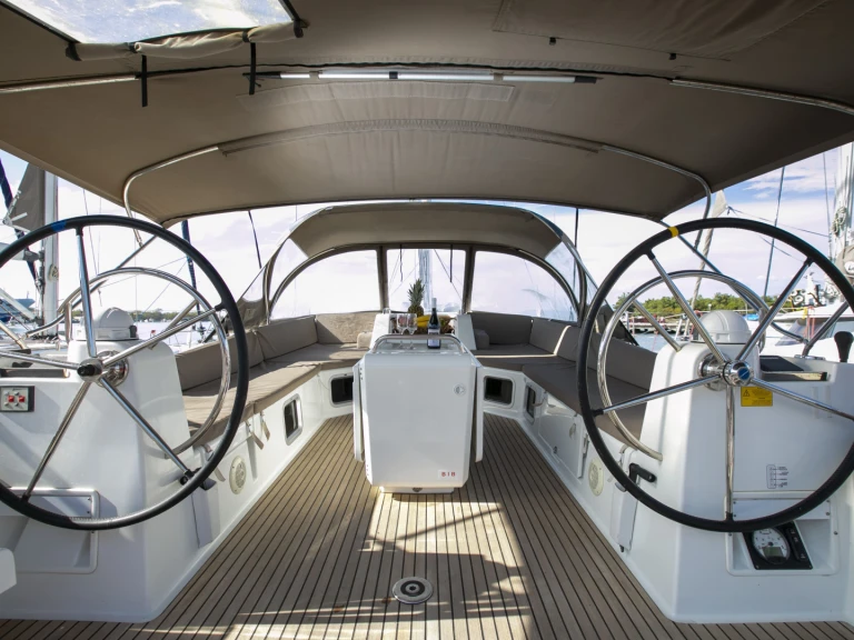 Verhuur Zeilboot Jeanneau met vaarbewijs