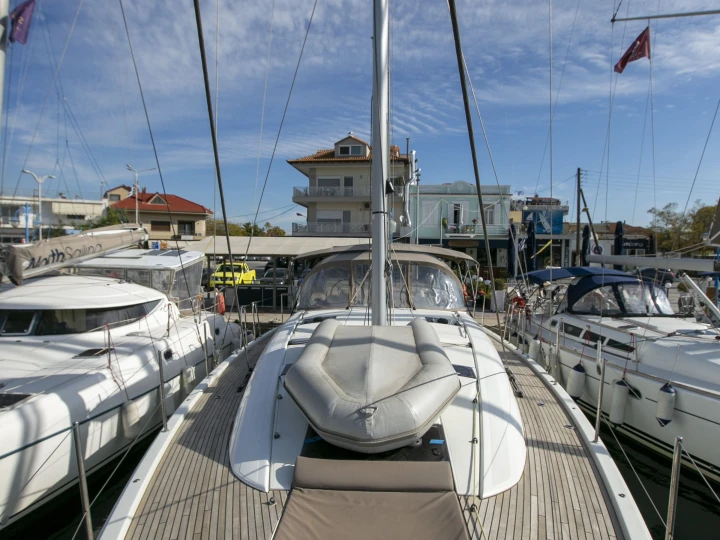 Jeanneau Jeanneau 54 te huur van particulier of professional in Néa Péramos