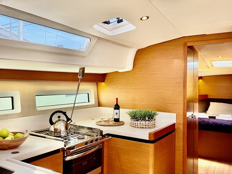 Verhuur Zeilboot Jeanneau met vaarbewijs