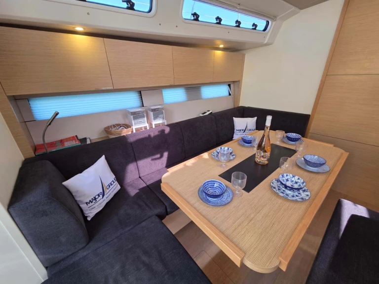 Huur Zeilboot met of zonder schipper Hanse in Cogolin