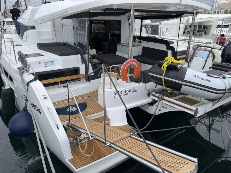 Verhuur Catamaran in Álimos - Lagoon Lagoon 50