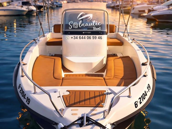 Huur Motorboot met of zonder schipper Mareti in Málaga