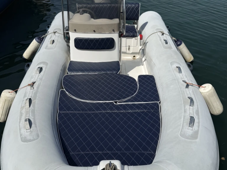 Huur Motorboot met of zonder schipper Capelli in Port Grimaud