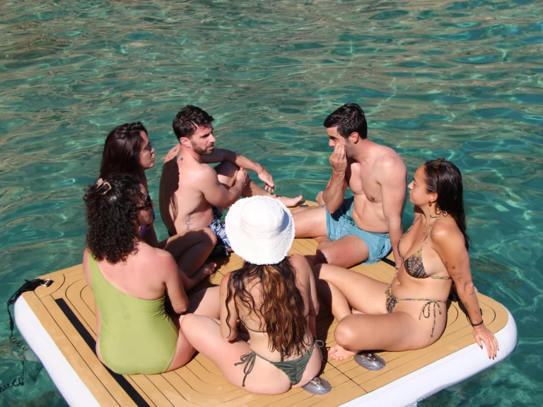 Verhuur Motorboot Bayliner met vaarbewijs