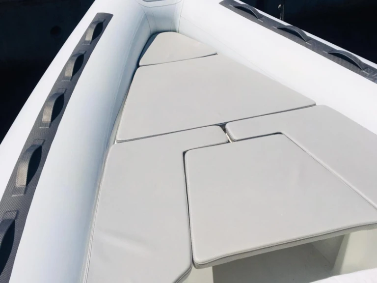 Huur RIB met of zonder schipper Magnus in Porto Rotondo