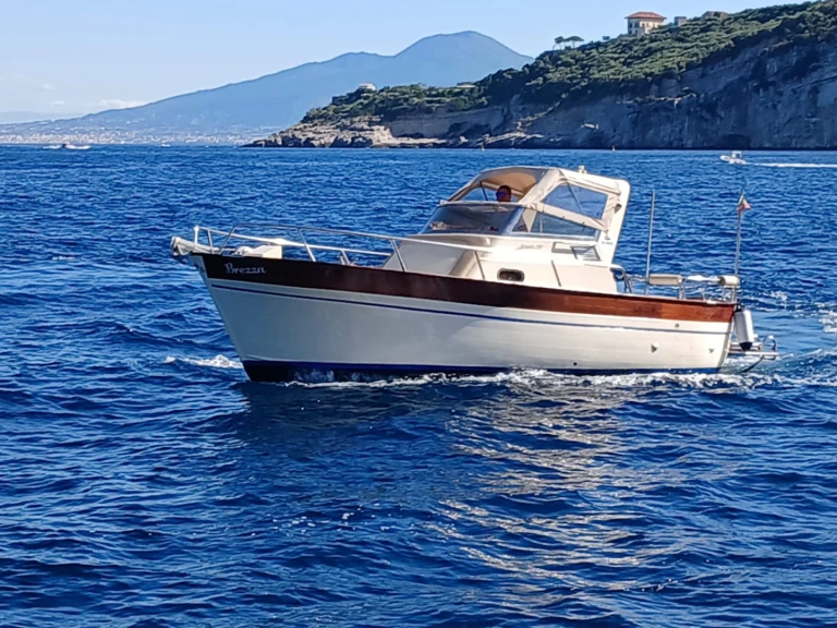Verhuur Motorboot in Sorrento - Tecnonautica Jeranto 750