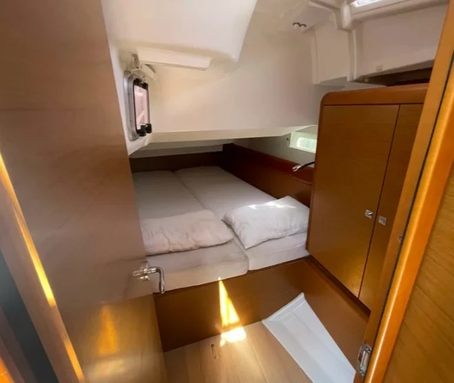 Jeanneau Sun Odyssey 419 te huur van particulier of professional in Paros (Eiland)