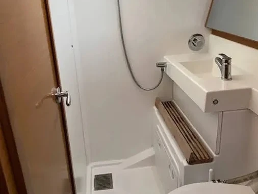 Bootverhuur Jeanneau Sun Odyssey 440 in Paros (Eiland) via SamBoat