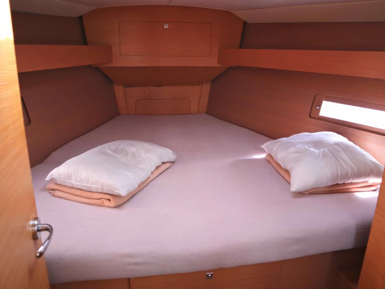 Bootverhuur Dufour Dufour 382 Grand Large in Álimos via SamBoat