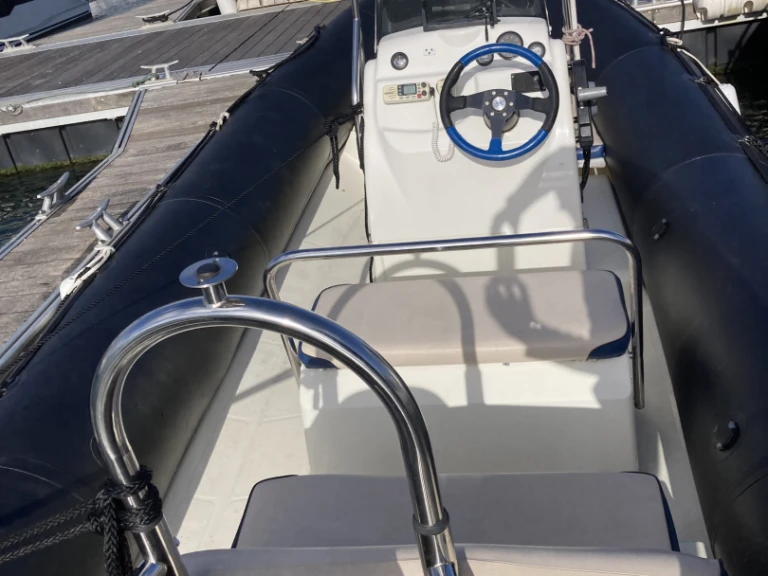 Huur RIB met of zonder schipper Bombard in Larmor-Plage