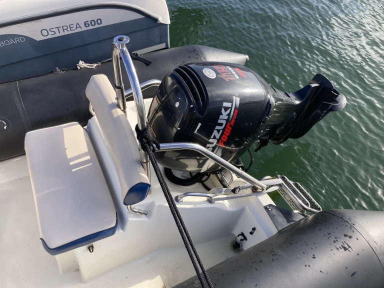 Bombard Explorer 640 SB te huur van particulier of professional in Larmor-Plage