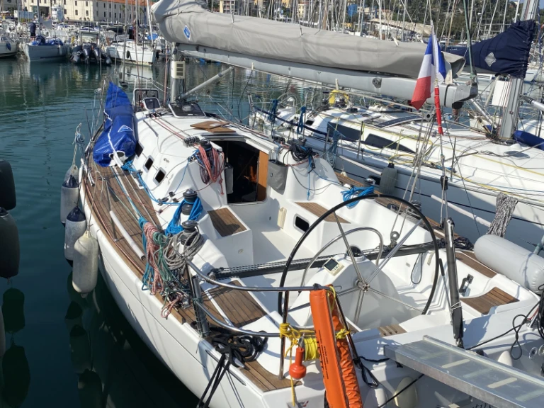 Huur Zeilboot met of zonder schipper Bénéteau in Six-Fours-les-Plages