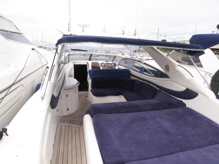 Jachthuur in Saint-Tropez - Sunseeker Sunseeker 48 via SamBoat