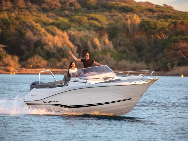 Jeanneau Cap Camarat 6.5 WA Serie 3 te huur van particulier of professional in Porto di Amalfi Marina Coppola