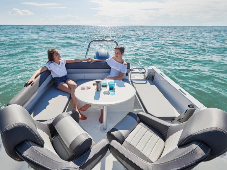 Jeanneau Cap Camarat 6.5 WA Serie 3 te huur van particulier of professional in Porto di Amalfi Marina Coppola