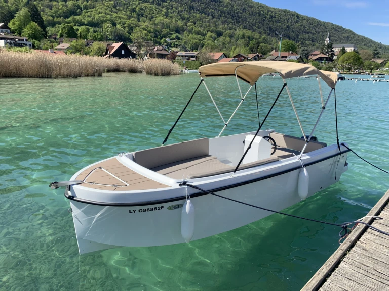 Motorboot te huur in Sevrier voor de beste prijs