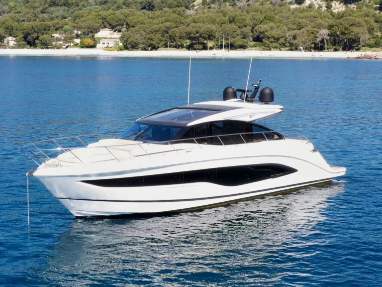 Bootverhuur Port Fréjus goedkoop Princess V55