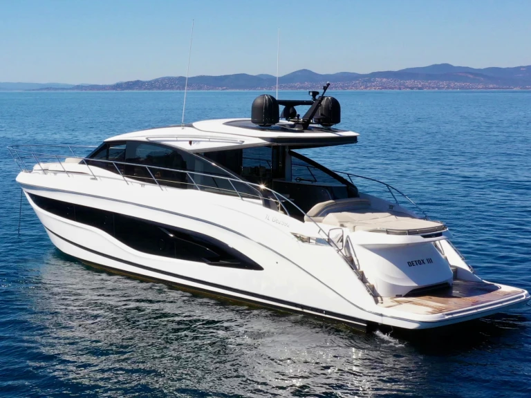 Verhuur Motorboot in Port Fréjus - Princess Princess V55