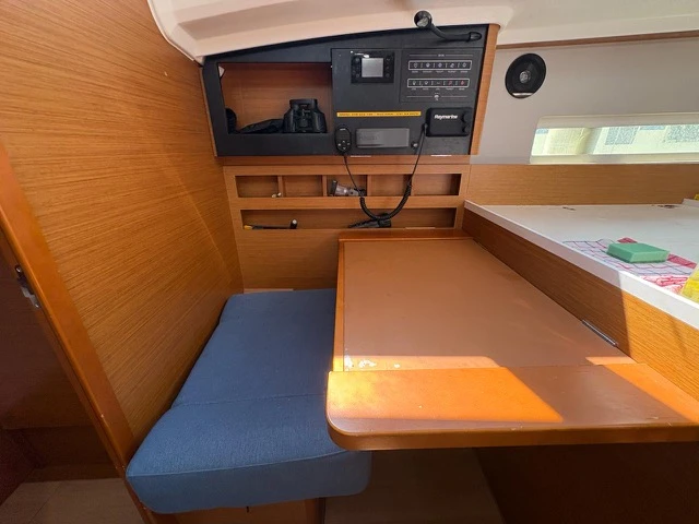 Verhuur Zeilboot in Sukošan - Jeanneau Sun Odyssey 410