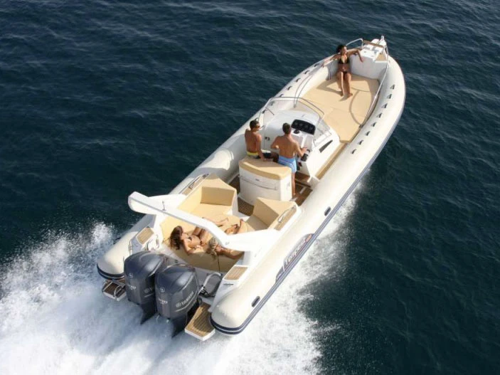RIB te huur in Porto-Vecchio voor de beste prijs