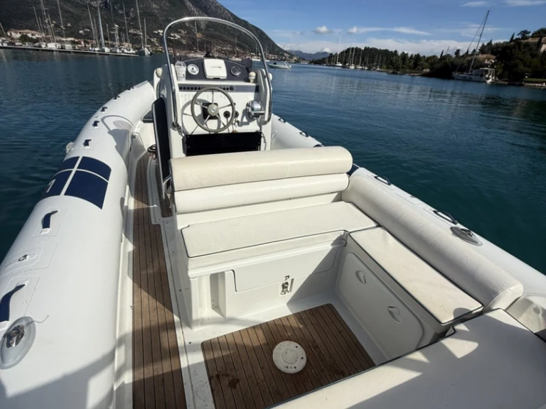 Verhuur RIB in Anávyssos - Bwa  Flyer