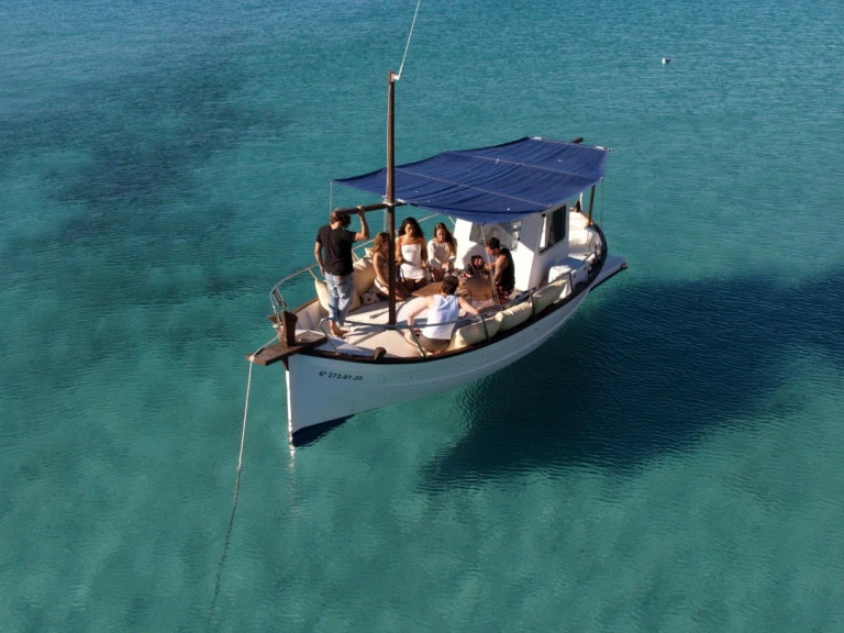 Bootverhuur Capeador Capeador 36 Solarium in Sant Antoni de Portmany via SamBoat