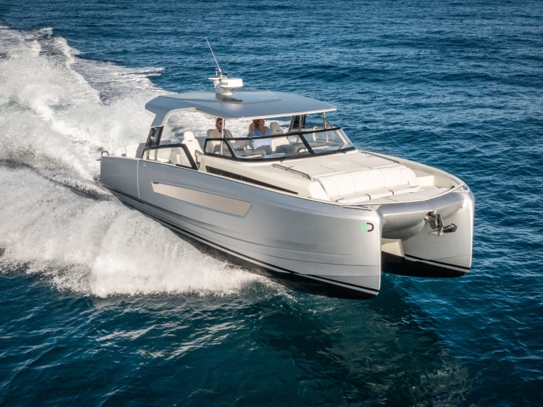 Catamaran te huur in Saint-Raphaël voor de beste prijs