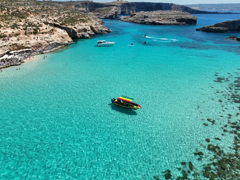 Jachthuur in Ċirkewwa - Coronet motoring via SamBoat