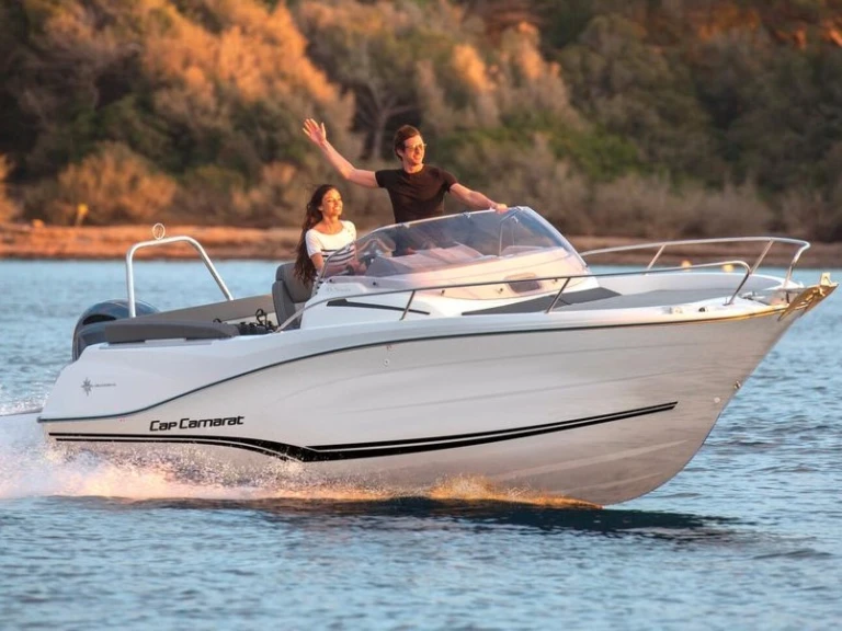 Jeanneau Cap Camarat 6.5 WA Serie 3 te huur van particulier of professional in Bormes-les-Mimosas
