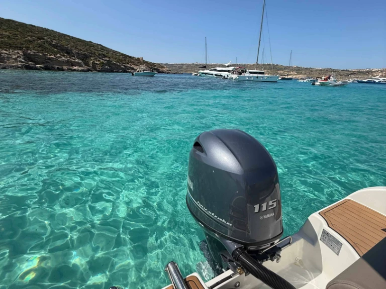 Karel Ithaca 550 te huur van particulier of professional in Xemxija