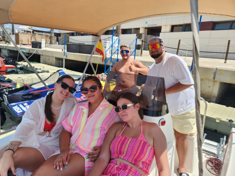 Selva Open Elegance 5.7 te huur van particulier of professional in Torrevieja