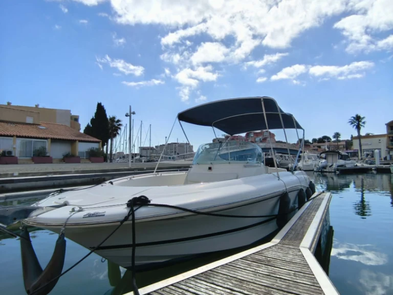 Jeanneau Cap Camarat 715 te huur van particulier of professional in Gruissan