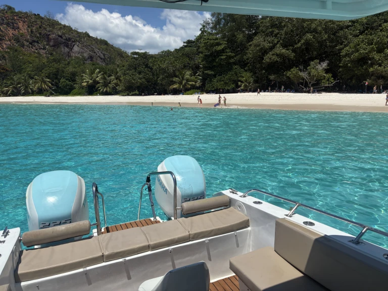 Huur Motorboot met of zonder schipper fisherman in Victoria
