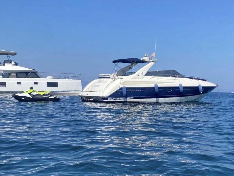 Jachthuur in Cannes - Sunseeker Commanche 40 via SamBoat