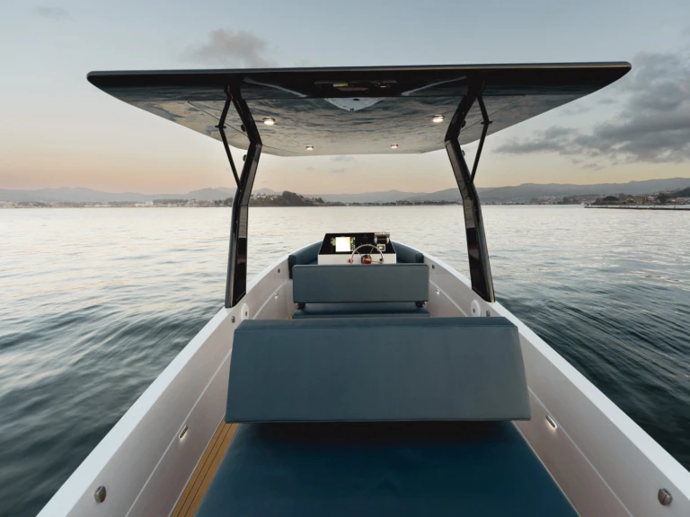 Huur Motorboot met of zonder schipper Lasai in Lac Léman