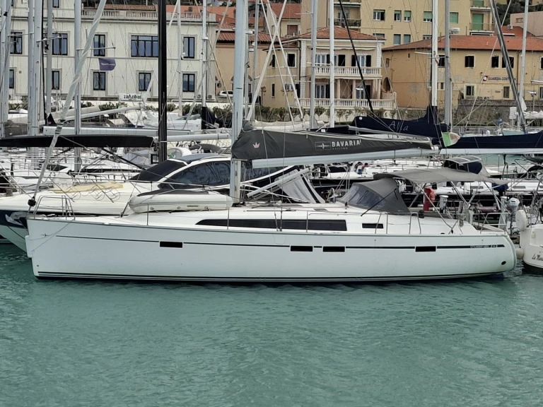 Bootverhuur Piombino goedkoop Bavaria 46 Cruiser