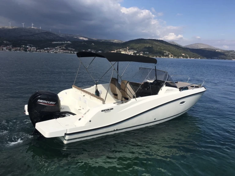 Jachthuur in Marseille - Quicksilver Activ 675 Sundeck via SamBoat