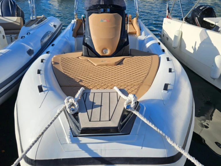 RIB te huur in Saint-Raphaël voor de beste prijs