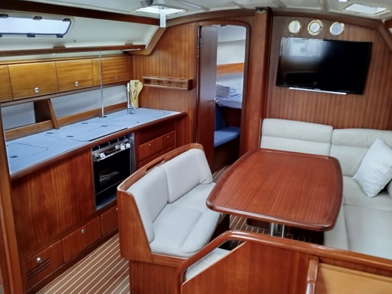 Verhuur Zeilboot Bavaria met vaarbewijs