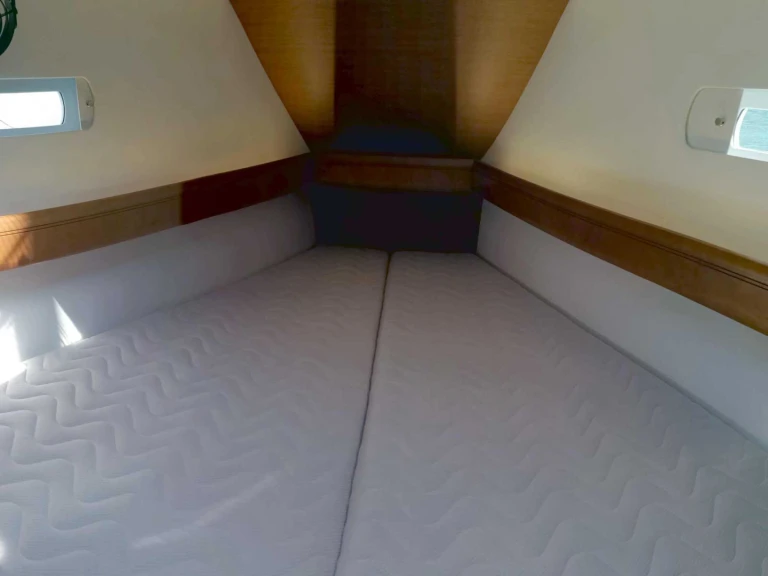 Huur Zeilboot met of zonder schipper Jeanneau in Agropoli