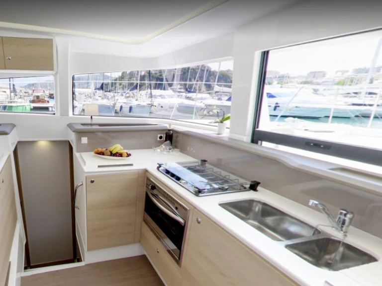 Catamaran te huur in Agropoli voor de beste prijs