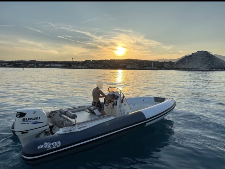 Bootverhuur Carnon-Plage goedkoop Wave 24