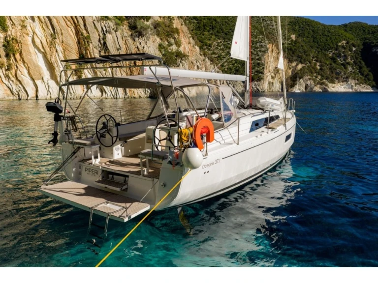 Jachthuur in Lefkáda - Bénéteau Oceanis 37.1 via SamBoat