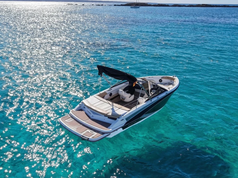 Huur Motorboot met of zonder schipper Glastron in Ibiza Town
