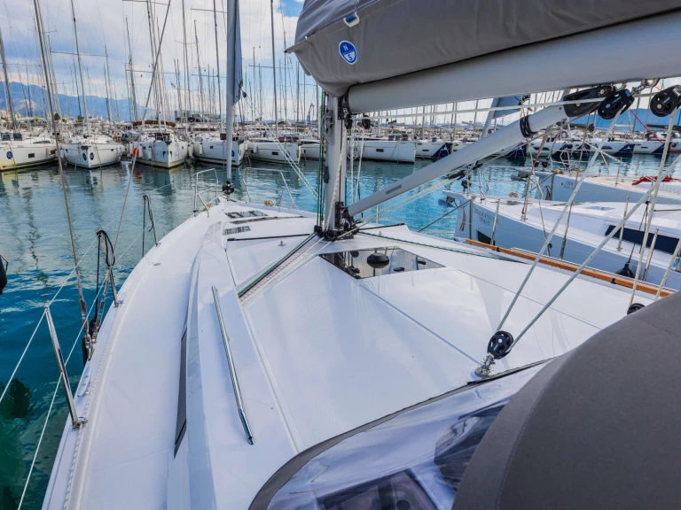 Huur Zeilboot met of zonder schipper Hanse in Šibenik