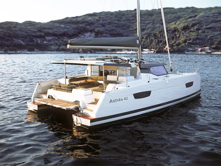 Bootverhuur Tortola goedkoop Astrea 42