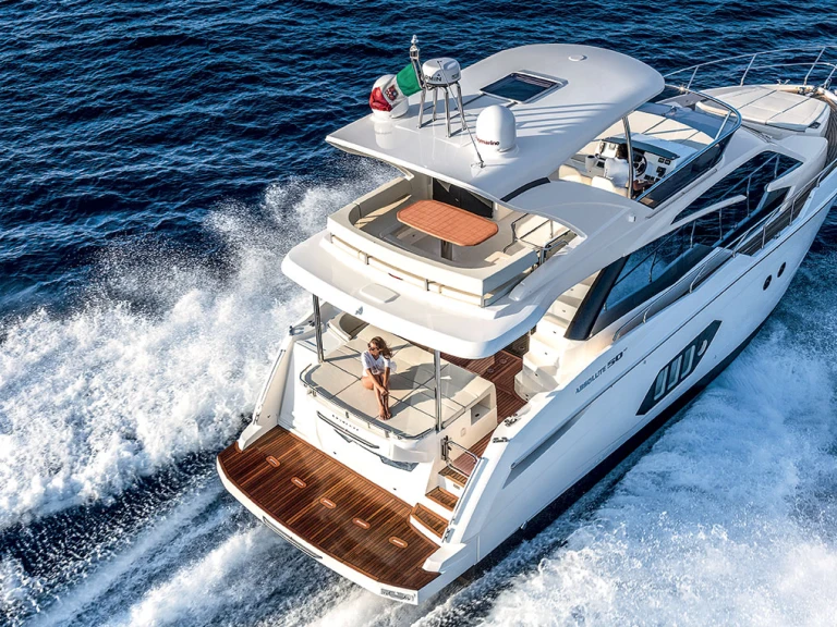 Verhuur Jacht in Seget Donji - Absolute Yachts Absolute 50 Fly
